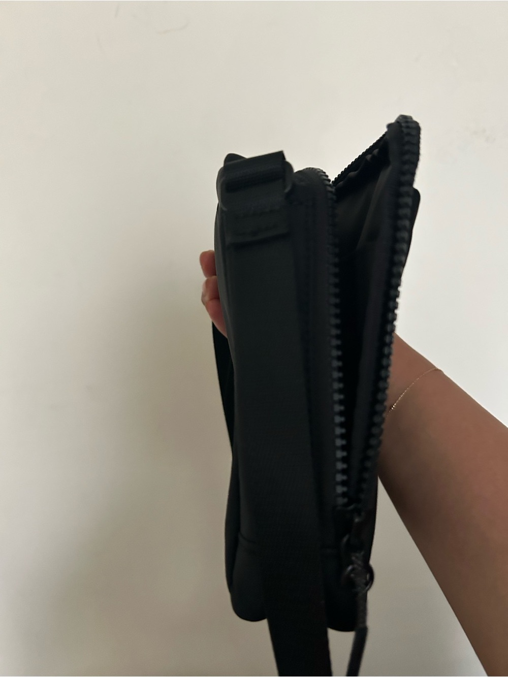 Lululemon Crossbody Bag - Picture 4 of 4